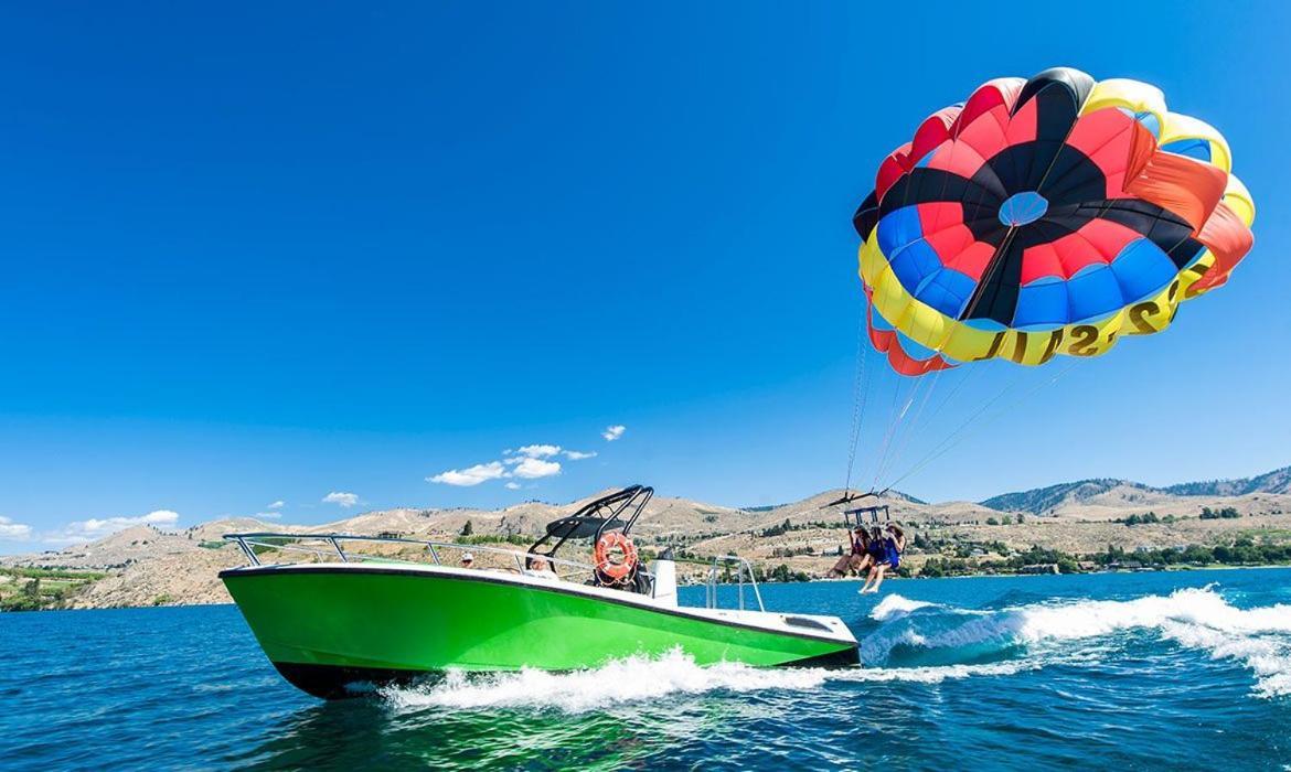 Grandview Lake Chelan- Waterfront View, Pool, Hot Tub, Golf, 1 Min To Downtown Ngoại thất bức ảnh
