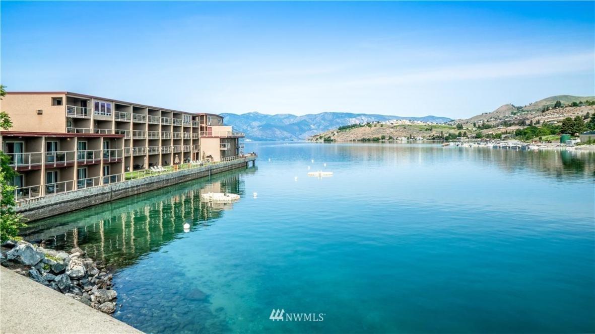 Grandview Lake Chelan- Waterfront View, Pool, Hot Tub, Golf, 1 Min To Downtown Ngoại thất bức ảnh