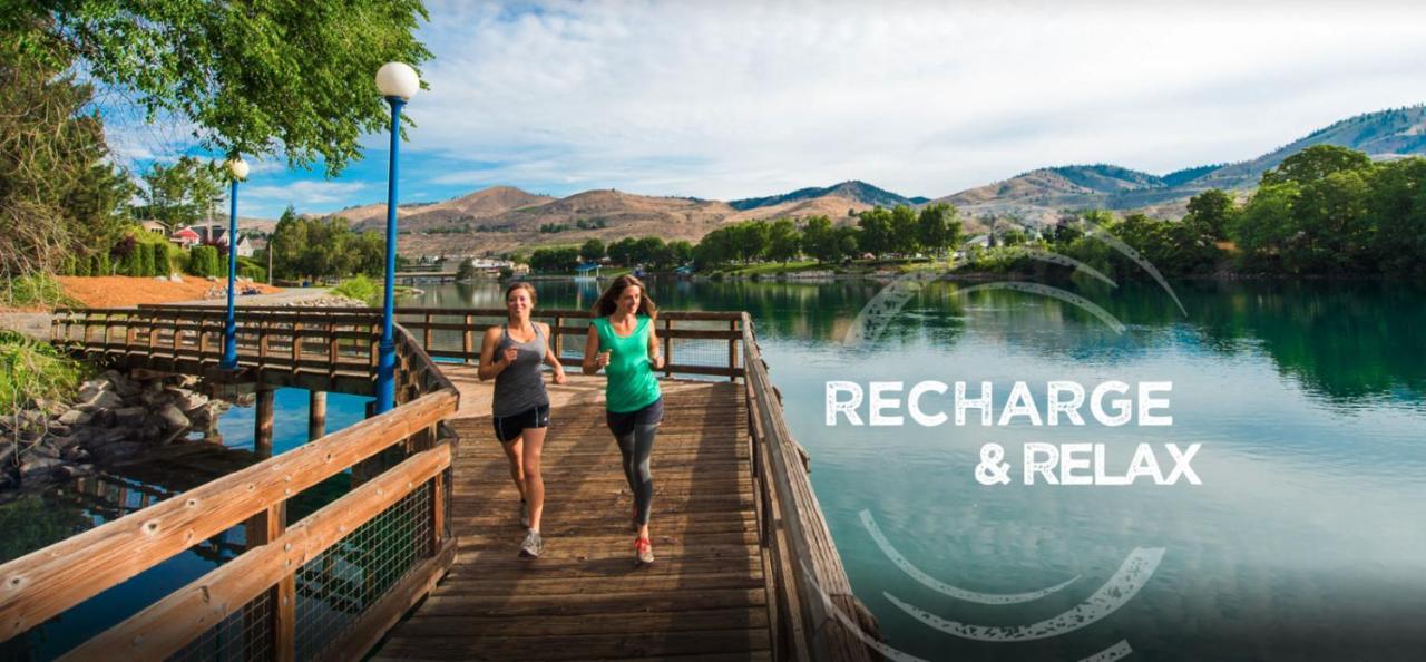 Grandview Lake Chelan- Waterfront View, Pool, Hot Tub, Golf, 1 Min To Downtown Ngoại thất bức ảnh