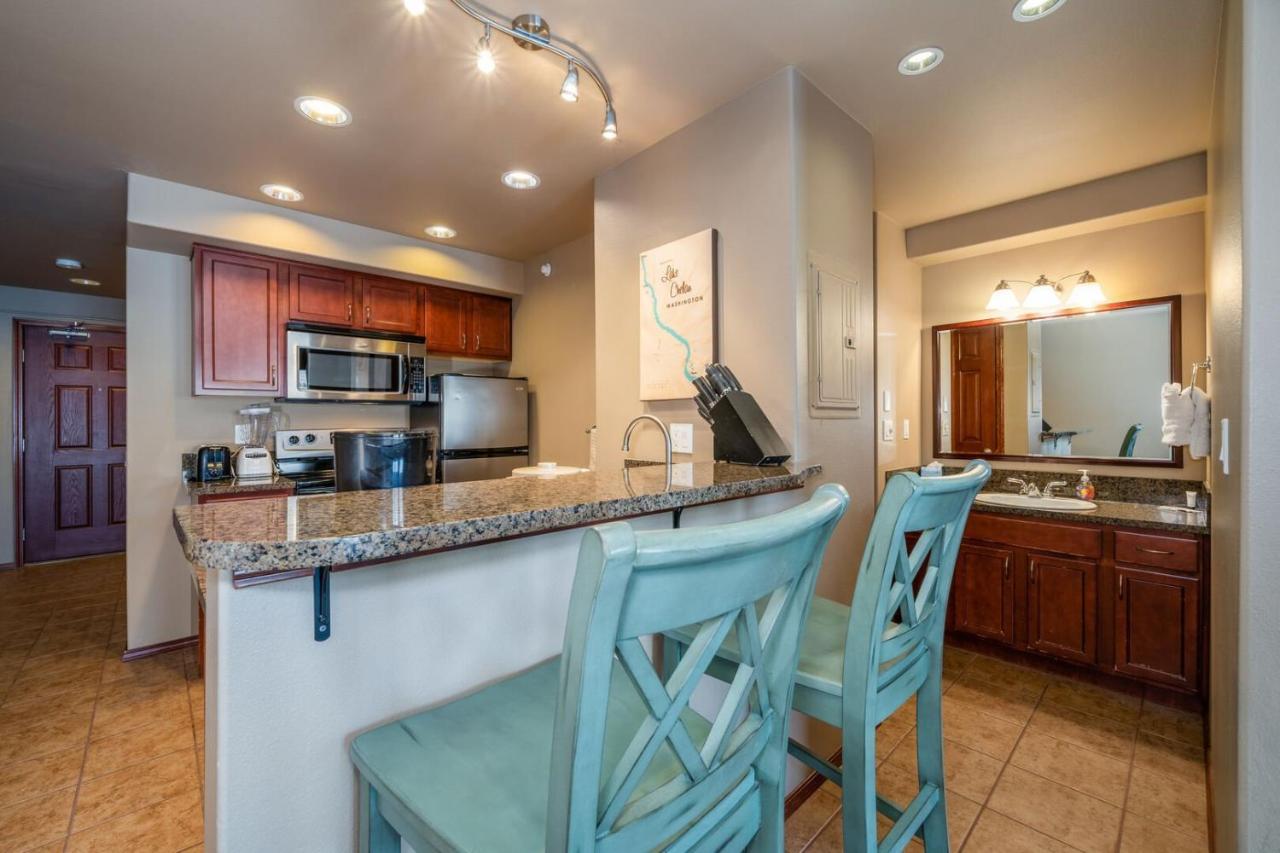 Grandview Lake Chelan- Waterfront View, Pool, Hot Tub, Golf, 1 Min To Downtown Ngoại thất bức ảnh